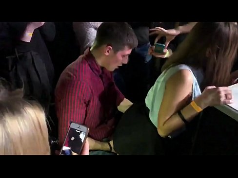 ❤️ סקס אמיתי במועדון לילה רוסי. ילדה רוסייה בת 18 בפי הטבעת והנרתיק דפוקה במועדון לילה ❤❌ פורנו אנאלי ב-iw.xxxpornimages.ru ☑